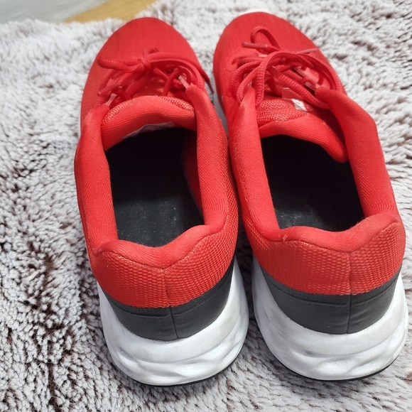 Men's Nike Running Shoes - Picture 5 of 12